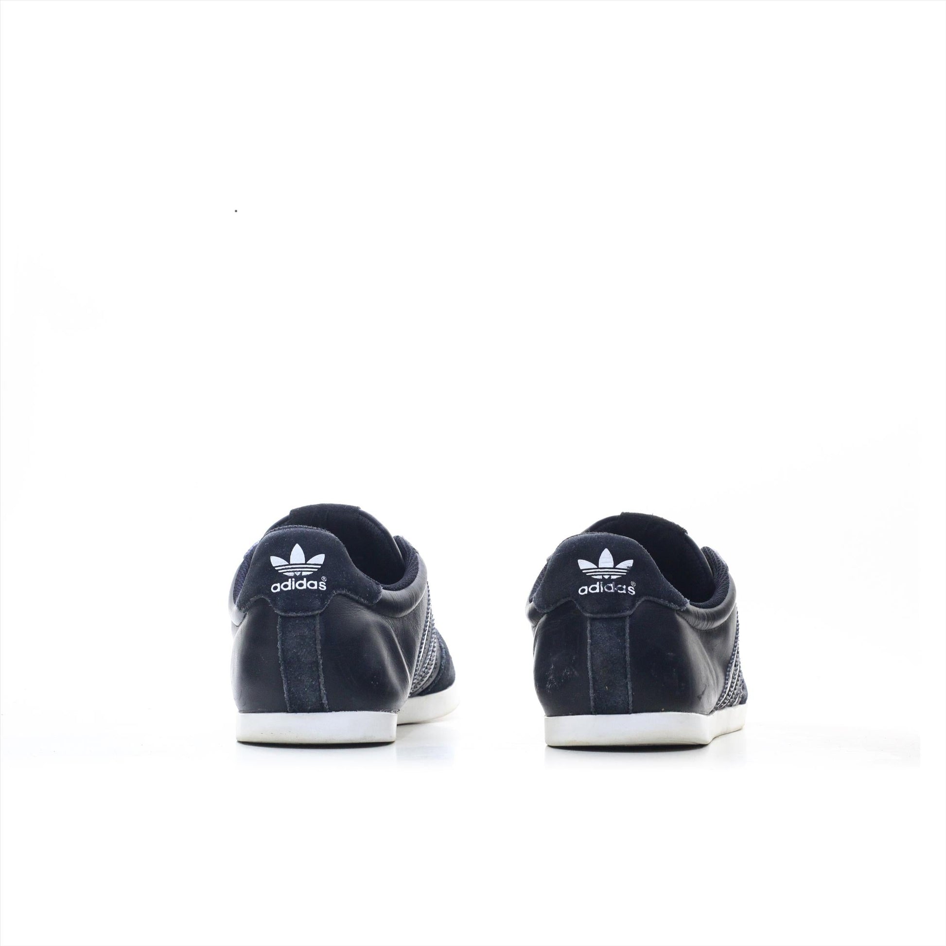 ADIDAS ADILAGO TRAINER (Original USA Imported)