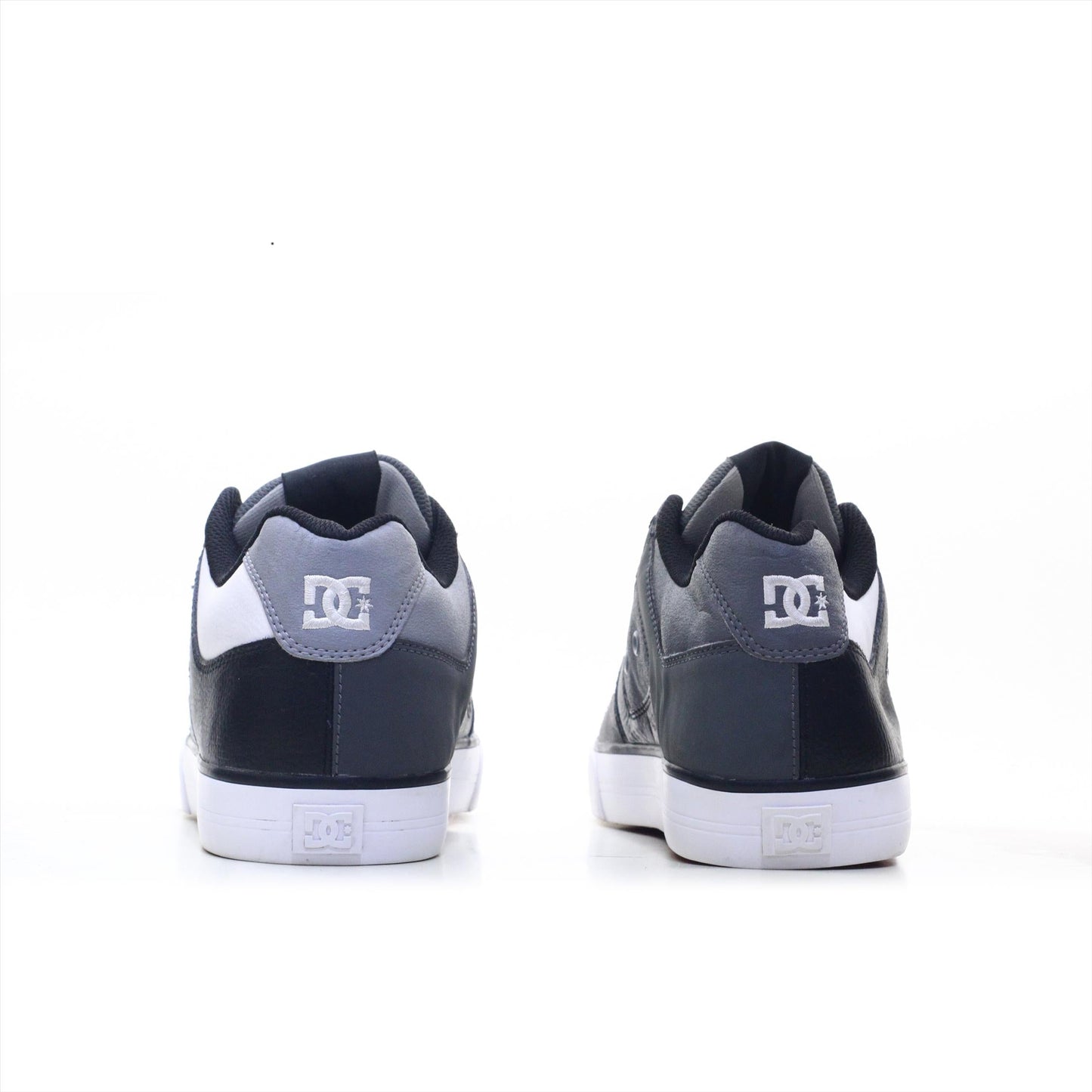 DC SHOE CO. USA (Original USA Imported)