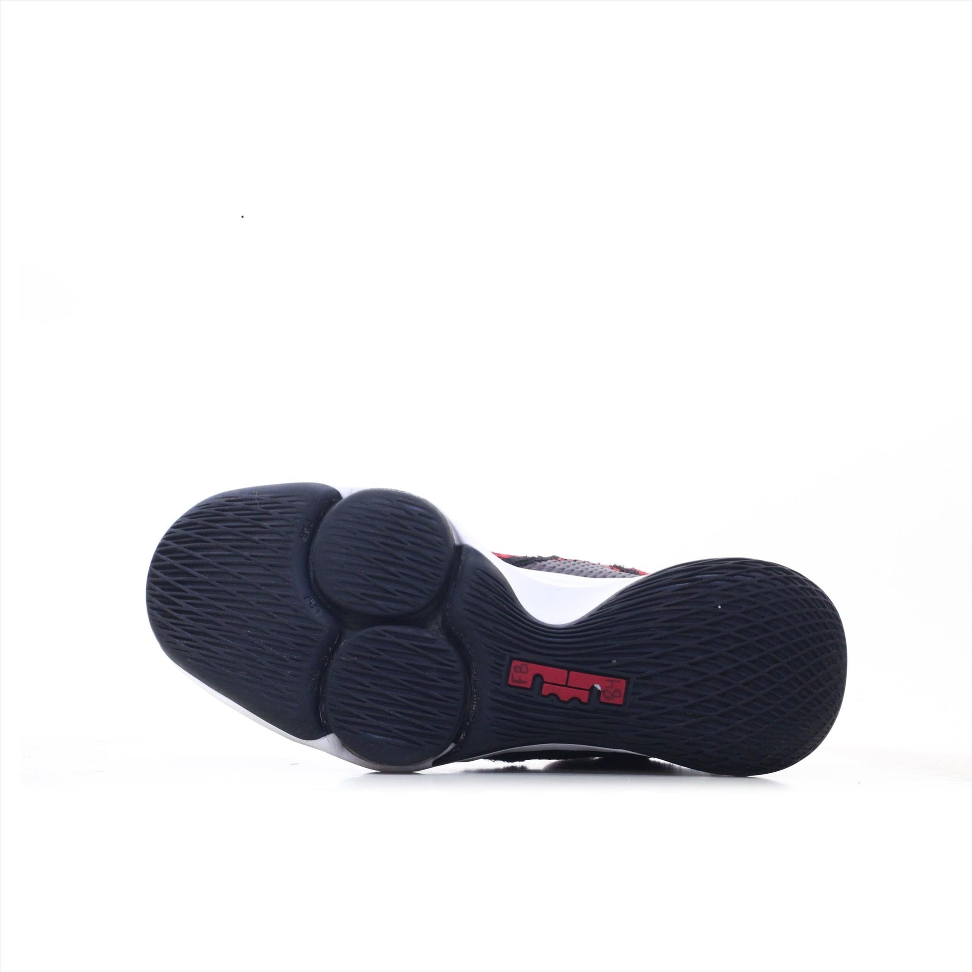 NIKE LEBRON VITNESS IV (Original USA Imported)