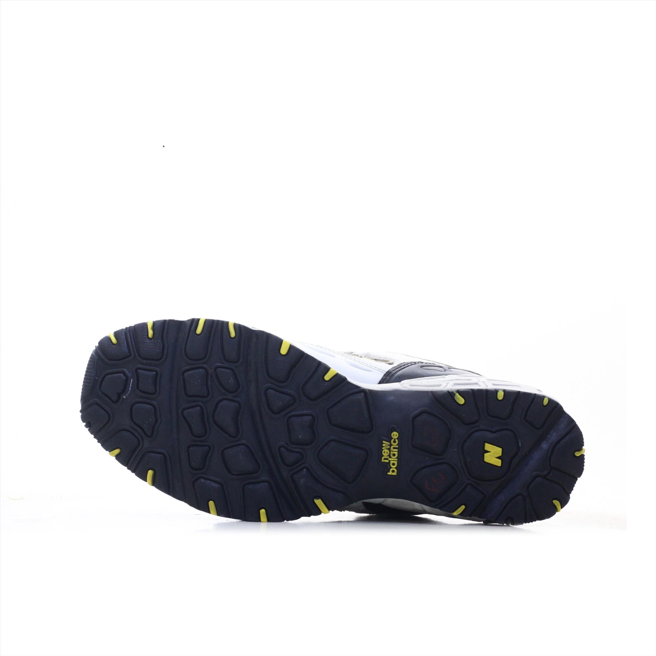 New balance 801 best sale fcb