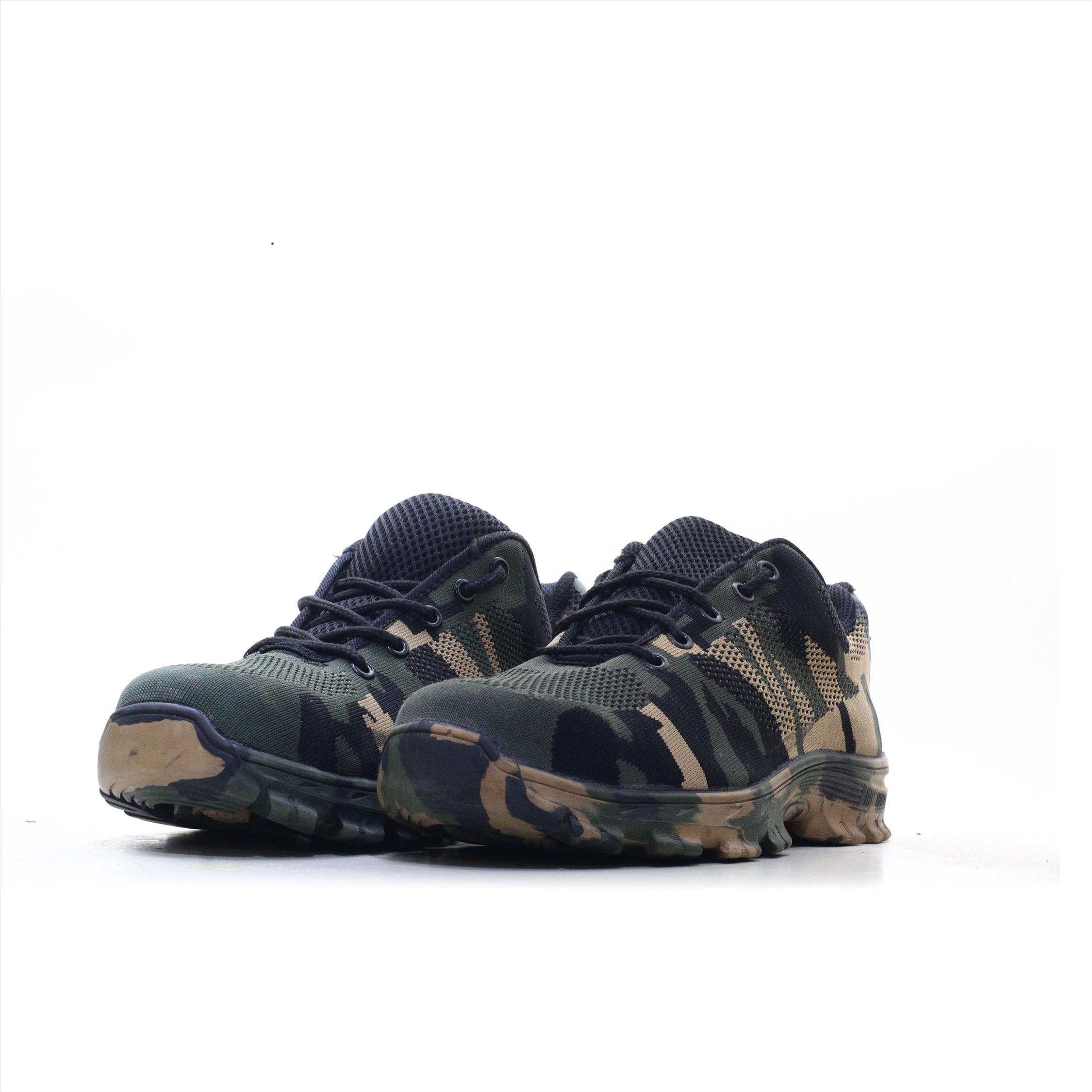 Imported safety shoes store