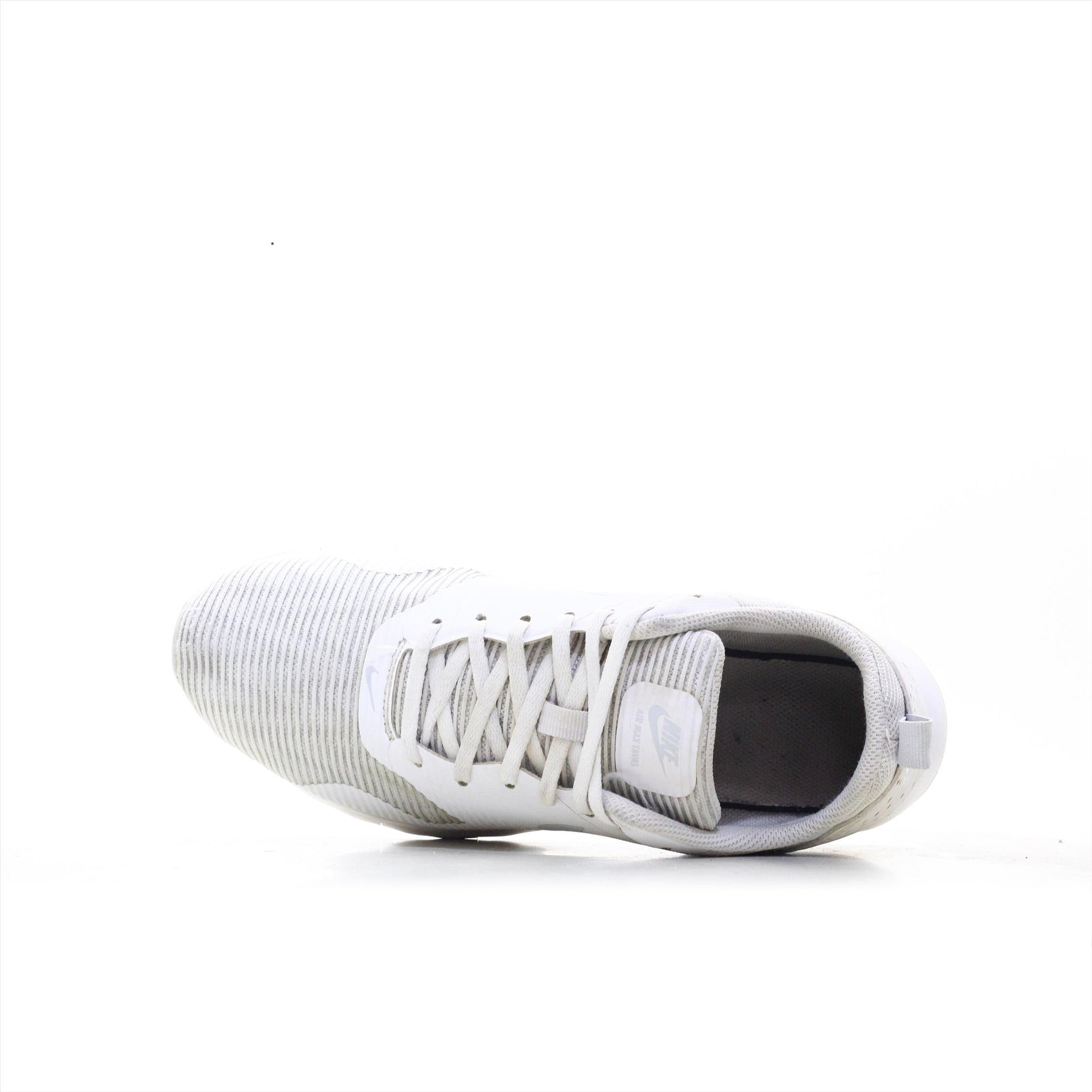 NIKE AIR MAX TAVAS (Original USA Imported)