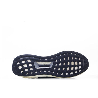 ADIDAS ULTRA BOOST CONTINENTAL (Original USA Imported)