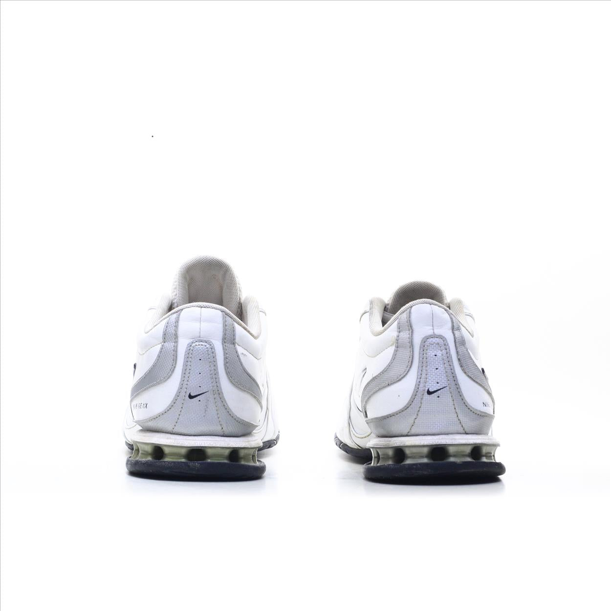 Unisex nike shox R4 BLACK METALLIC SILVER at best price in Surat